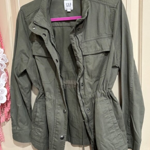 NEW WithOUT TAGS! Gap Olive Green Women's Utility ANORAK Jacket Medium AWESOME! - Picture 2 of 15